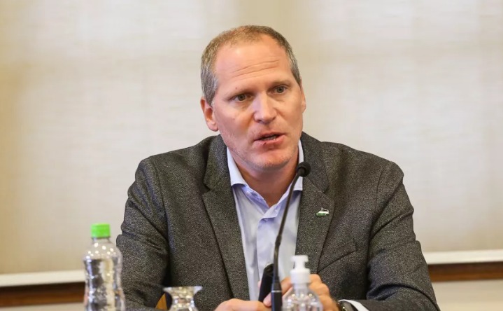 Lee más sobre el artículo Nuevo servicio web para declarar altas y transferencias de vehículos en Río Negro