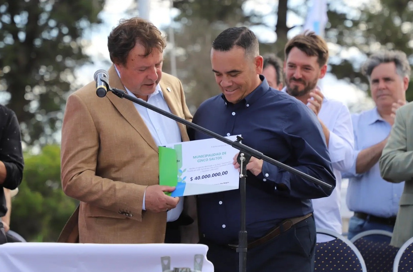 Lee más sobre el artículo Cinco Saltos conmemoró su aniversario número 111 con una jornada llena de actividades y sorpresas