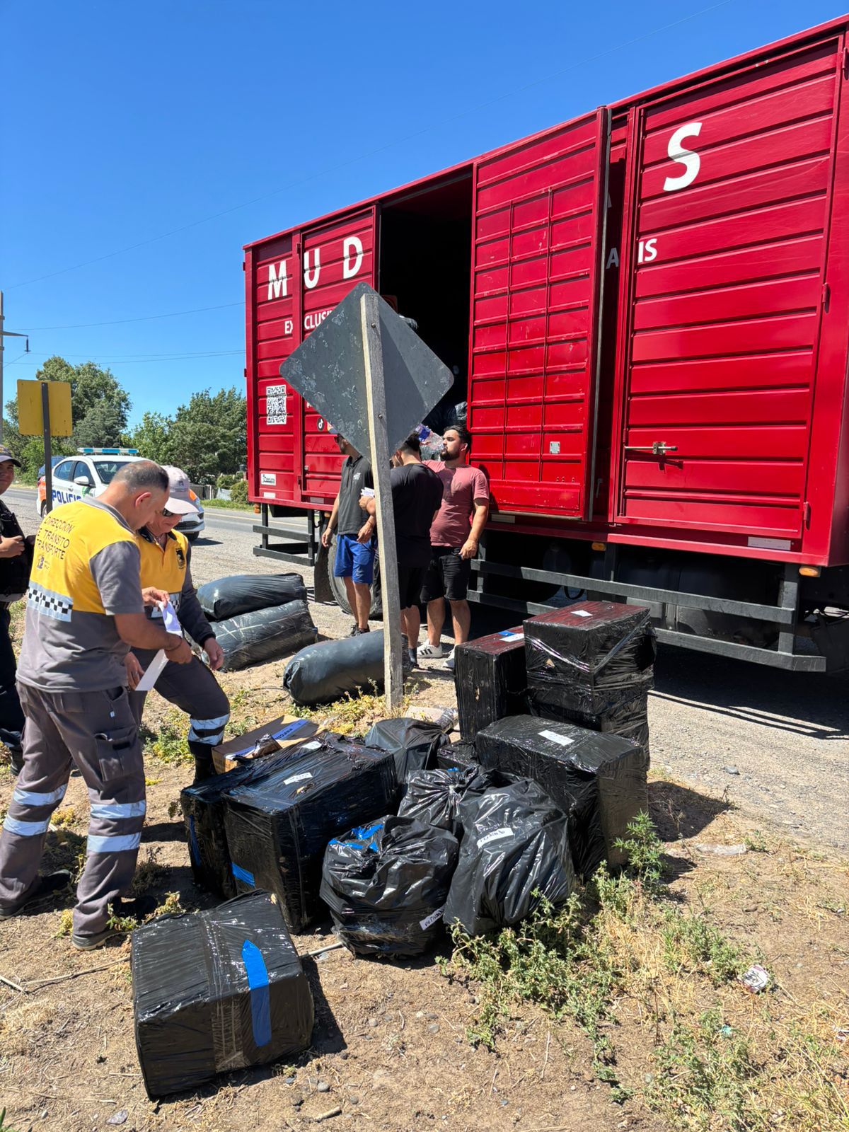 Lee más sobre el artículo La Municipalidad de Cipolletti incautó pirotecnia en un operativo sobre la Ruta 151