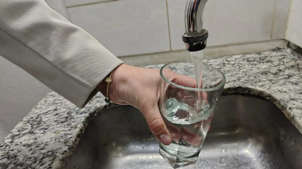 Cipolletti tendrá un corte de agua potable en toda la ciudad