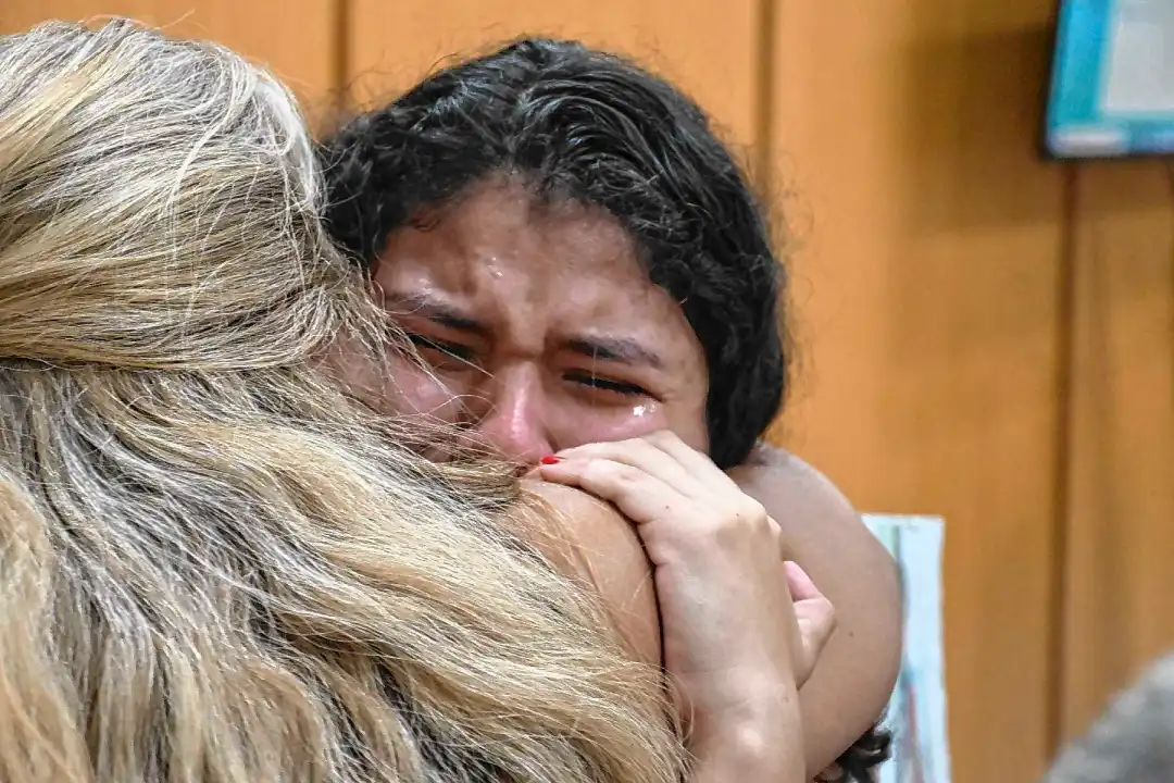 Lee más sobre el artículo Condena en Roca por la muerte de Valentín: el anestesiólogo fue hallado culpable por negligencia