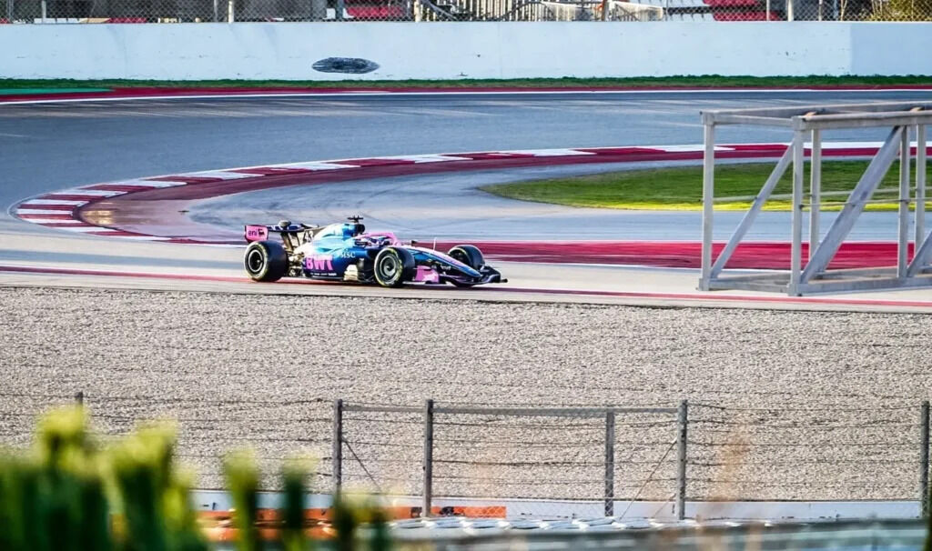 Lee más sobre el artículo Fórmula 1: comenzaron los test de pretemporada y Colapinto fue de los primeros en girar