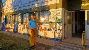 Lee más sobre el artículo Los trabajos de mantenimiento no se detienen en las escuelas de Río Negro