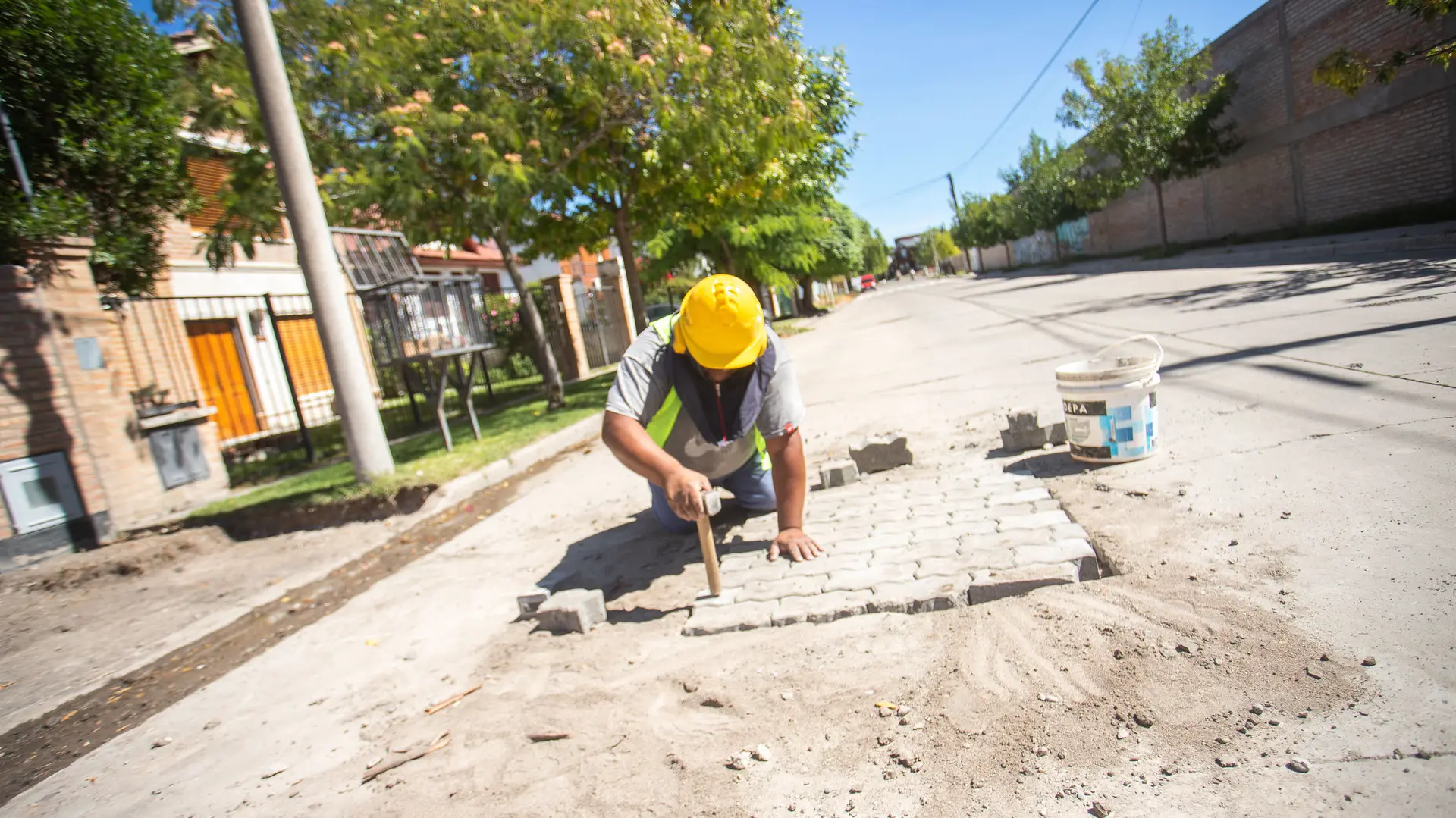 En este momento estás viendo ARSA amplía el plan de bacheo provincial con una fuerte inversión
