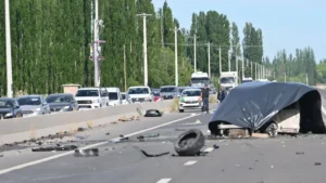 Lee más sobre el artículo Dolor y reclamo de justicia: se realizó una marcha en Catriel por las víctimas del siniestro fatal en Ruta 22