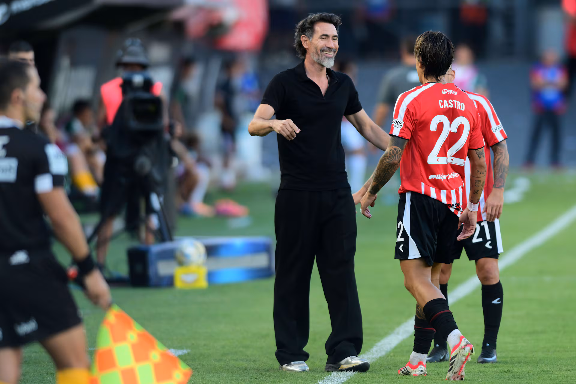 En este momento estás viendo Eduardo Domínguez se despidió de Estudiantes con otra alegría