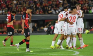 Lee más sobre el artículo Estudiantes le ganó por 2-0 a Newell’s en Rosario