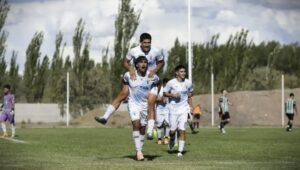 Lee más sobre el artículo La Amistad le ganó a Boxing en Cipolletti y va por el ascenso