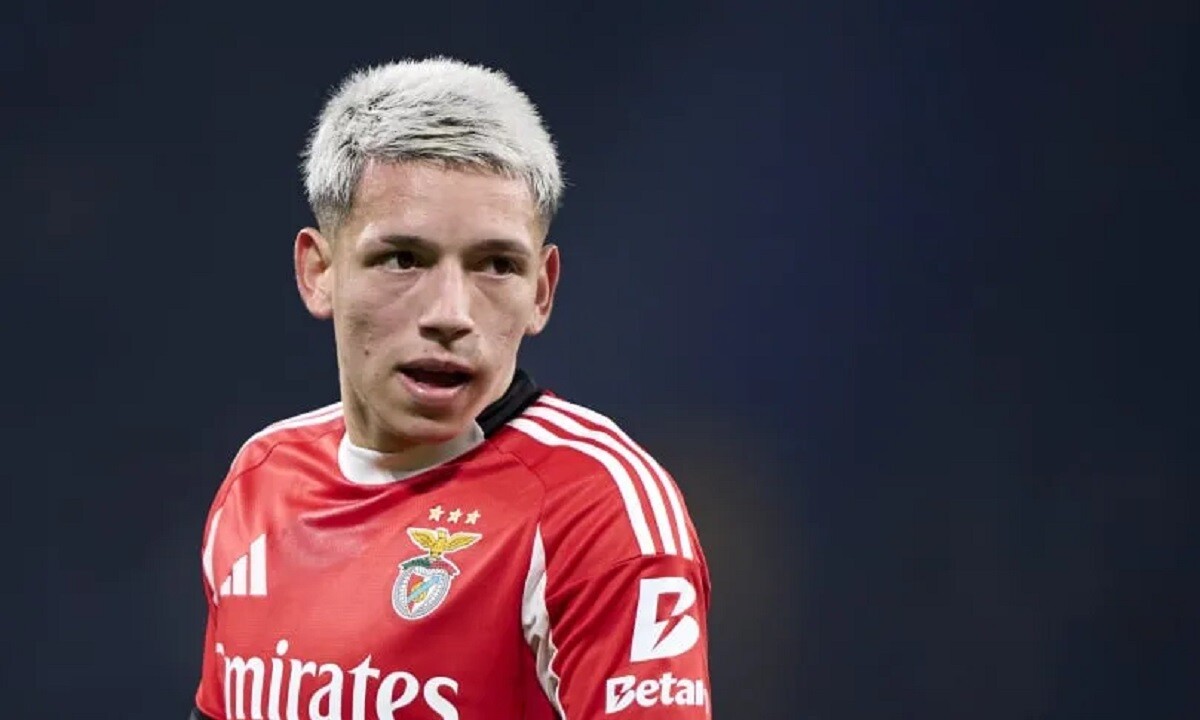 En este momento estás viendo La UEFA suspendió provisionalmente a Gianluca Prestianni por presunto comportamiento discriminatorio