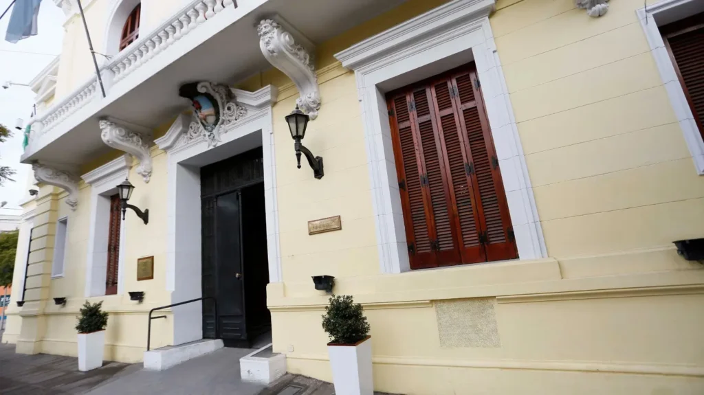 Río Negro transfirió $20.509 millones a municipios y comisiones