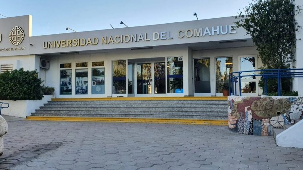 Docentes universitarios reclaman financiamiento y anuncian una semana de paro nacional