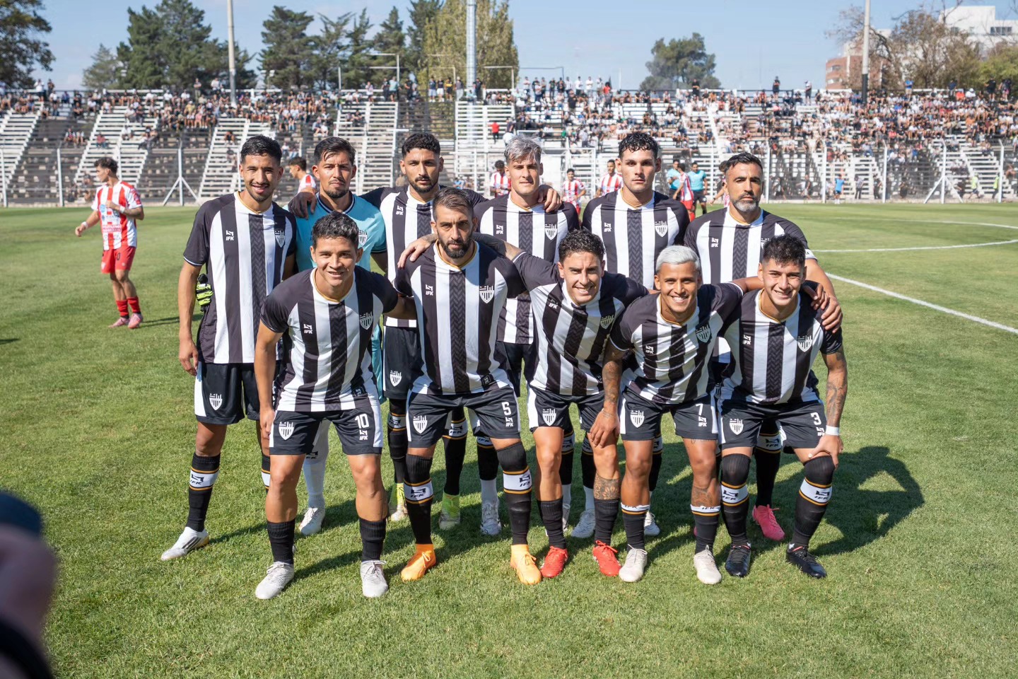 En este momento estás viendo Cipolletti venció a San Martín de Mendoza 3 a 0