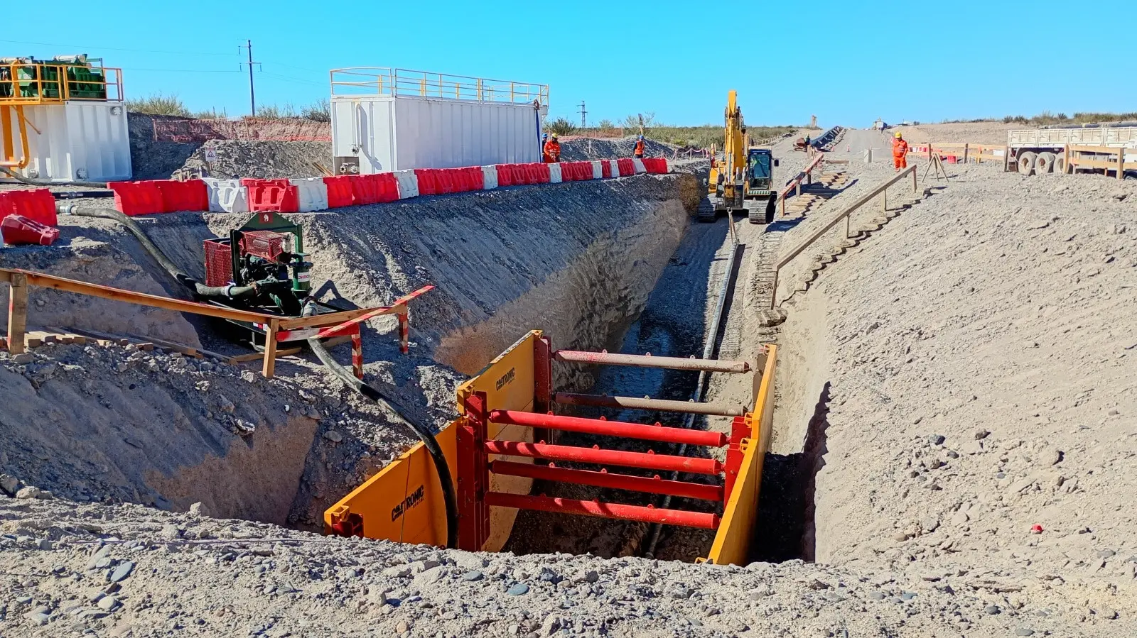 En este momento estás viendo Proyecto VMOS: la Provincia supervisa el cruce bajo el río Negro