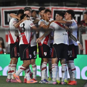 Lee más sobre el artículo River salvó un punto en Mendoza ante Independiente, mientras espera la llegada de Coudet