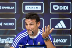 Lee más sobre el artículo Scaloni afirmó: “La lista del mundial la tengo bastante clara”