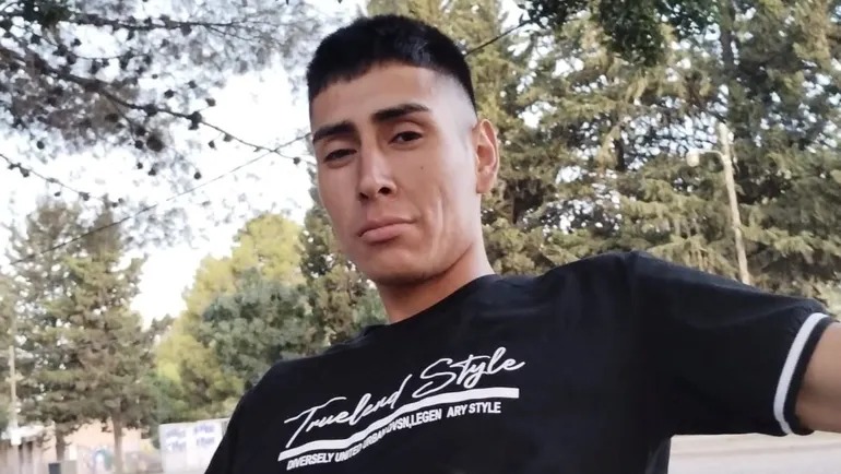 En este momento estás viendo Intensifican la búsqueda de Kevin en Lamarque: ya hubo nueve allanamientos