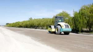 Lee más sobre el artículo La pavimentación del acceso a San Javier entra en su etapa final