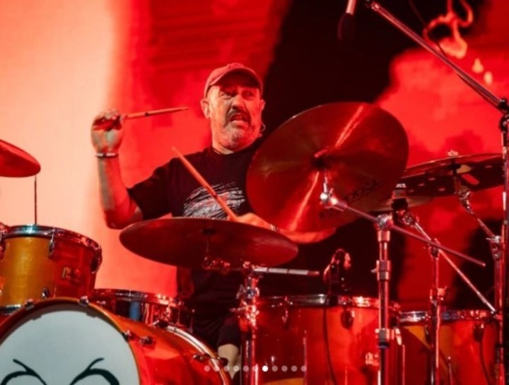 En este momento estás viendo Murió Daniel Buira, primer baterista y fundador de Los Piojos
