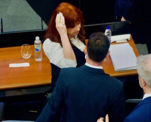 Lee más sobre el artículo Cristina Kirchner acusó a Bonadio y Stornelli de prácticas “mafiosas y criminales” en la causa Cuadernos