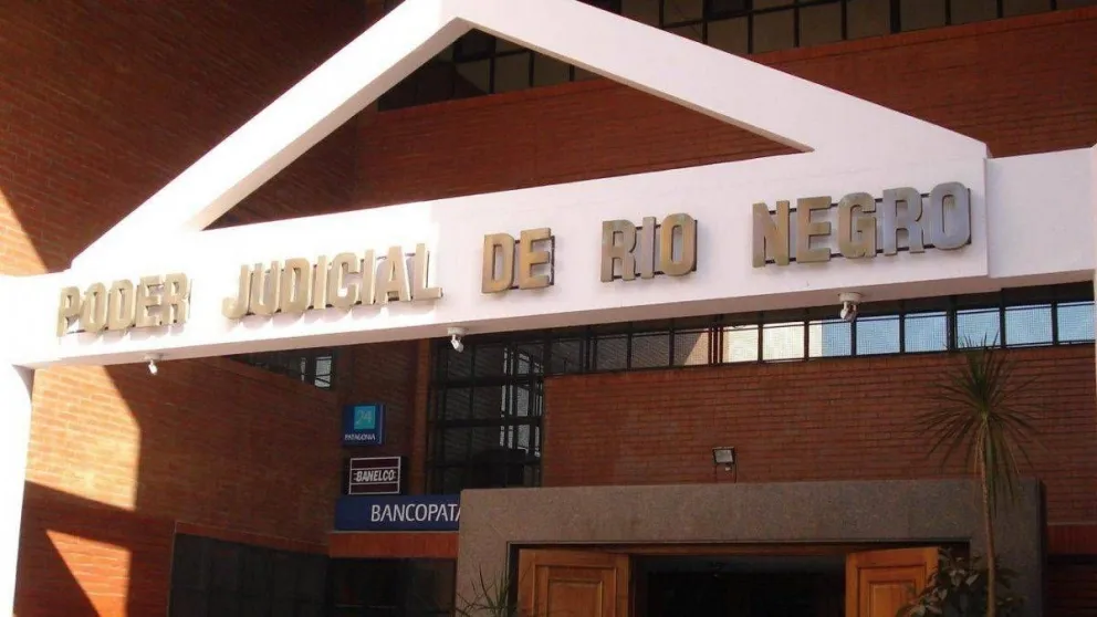 Lee más sobre el artículo Tragedia en el Canal Grande: profundo dolor en el Poder Judicial por la muerte de dos trabajadores judiciales