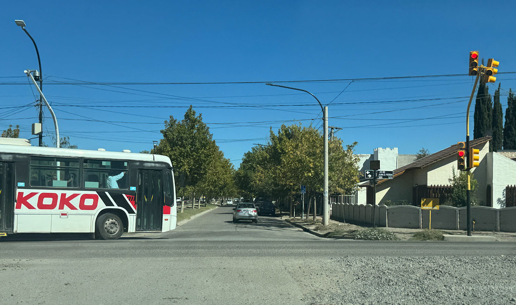 En este momento estás viendo Cipolletti: 16 cámaras controlan semáforos en rojo y ya se labraron más de 20 mil actas