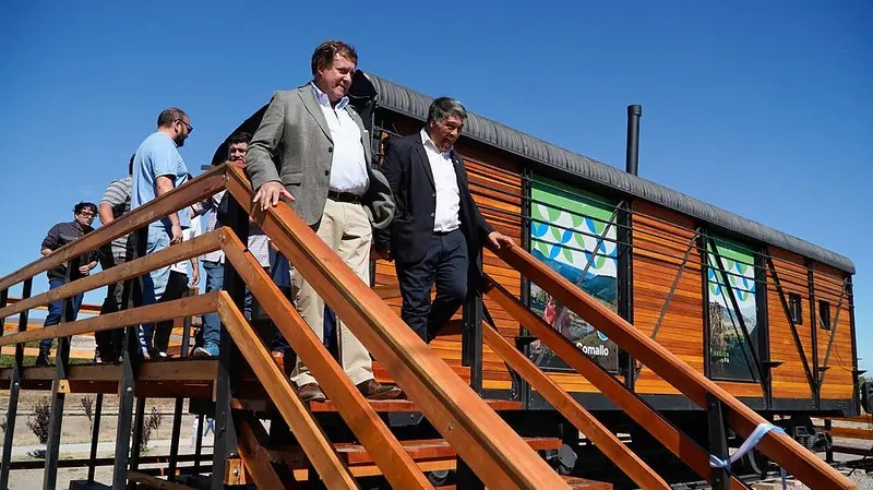 En este momento estás viendo Comallo: se inauguró un nuevo vagón que potenciará el Corredor de la Estepa