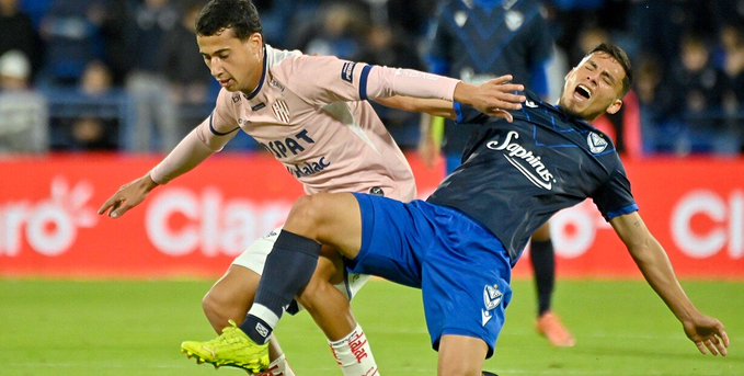Vélez y Unión de Santa Fe empataron 2 a 2 en Liniers