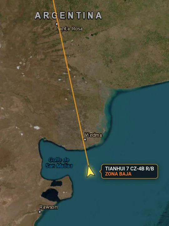 Lee más sobre el artículo “Lluvia de fuego” en Río Negro: restos de un cohete chino iluminaron el cielo patagónico