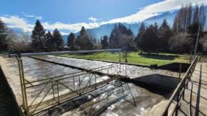 Lee más sobre el artículo Río Negro hace 5 obras de agua y cloacas que beneficiarán a 129 mil vecinos