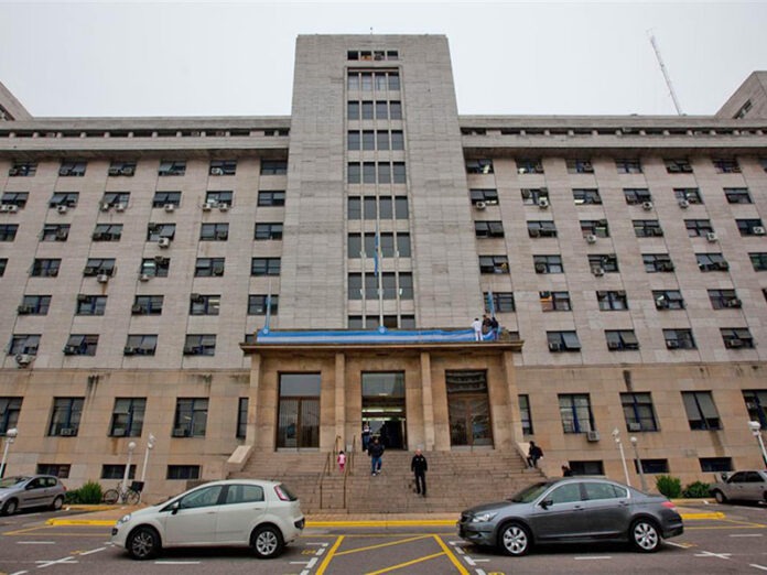 Lee más sobre el artículo Graciela y Victoria Cancio testificarán sobre los préstamos a Manuel Adorni