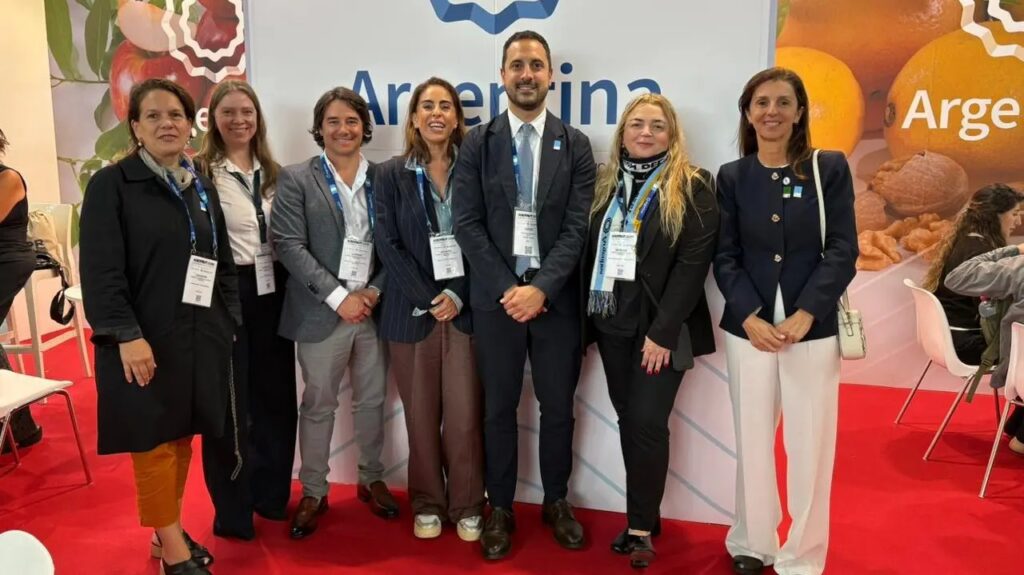 Río Negro estuvo presente en la mayor feria frutícola del mundo