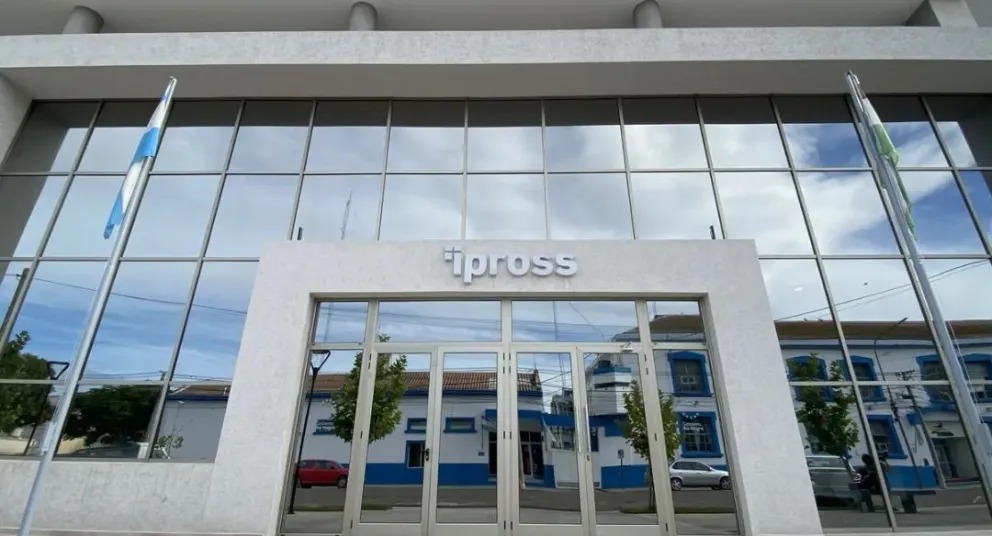 En este momento estás viendo IPROSS avanza con un plan de pagos para poner al día los reintegros