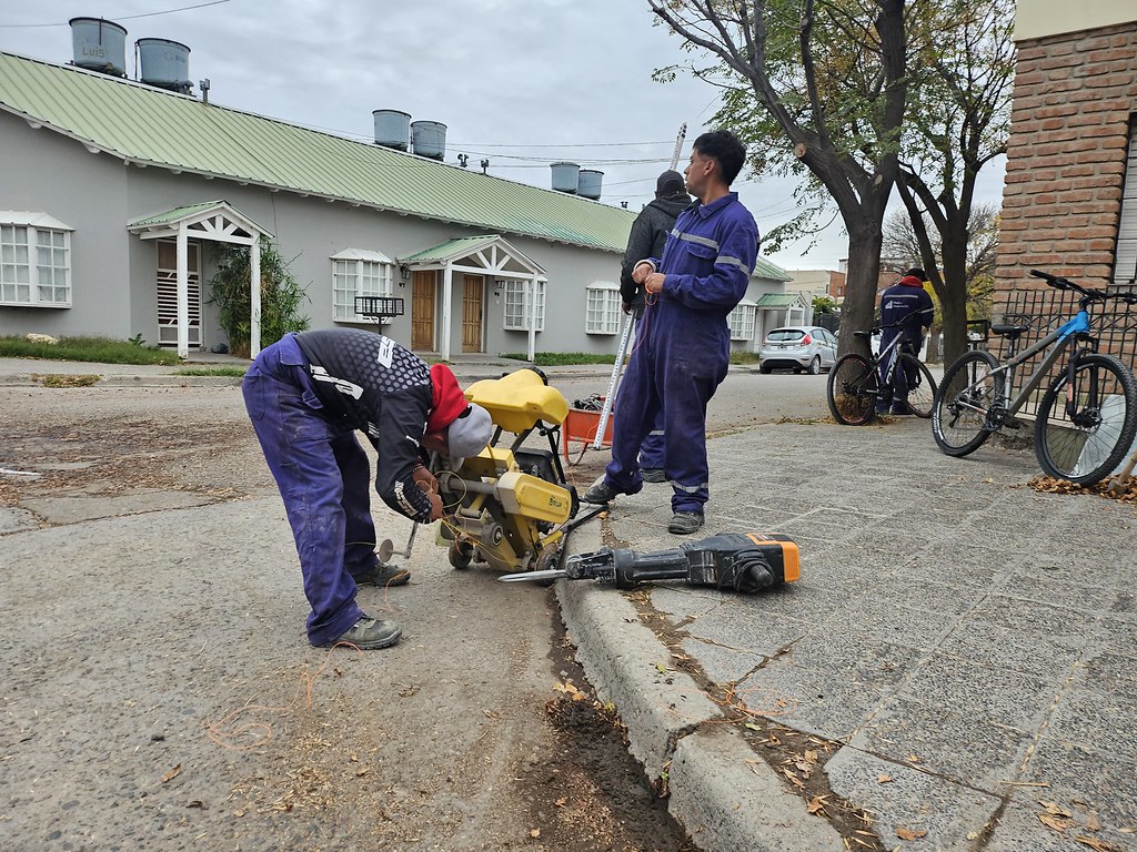 En este momento estás viendo Cipolletti: cortes de tránsito por obras de bacheo en Independencia y San Martín