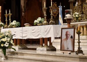 Lee más sobre el artículo A un año del fallecimiento del Papa Francisco: misas, homenajes y actividades en todo el país
