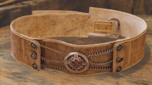 Lee más sobre el artículo Artesanías de cuero: Río Negro lleva su identidad a una muestra nacional