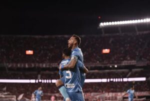 Lee más sobre el artículo River perdió con Atlético Tucumán y se fue silbado por sus hinchas