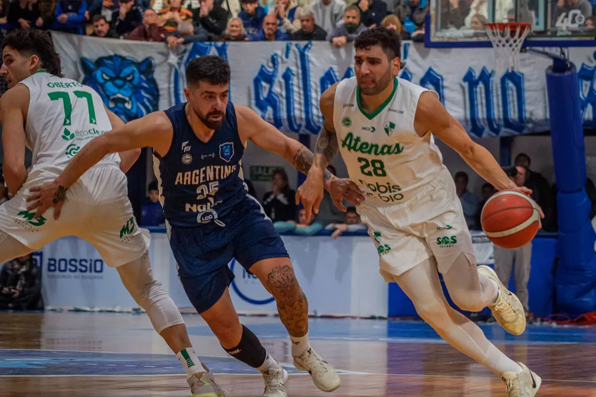 En este momento estás viendo El multicampeón Atenas descendió por segunda vez en tres años y jugará la Liga Argentina