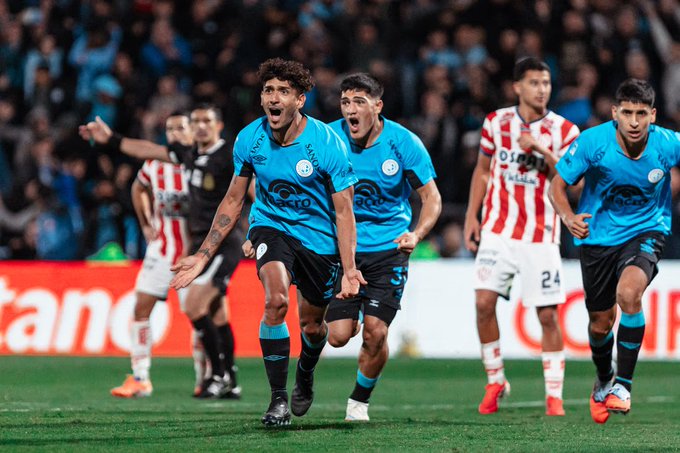 Belgrano superó 2-0 a Unión de Santa Fe y selló su clasificación a las semifinales del Apertura