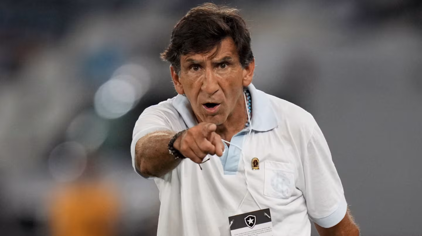 Gustavo Costas fue echado de Rácing y ya suenan tres candidatos para reemplazarlo