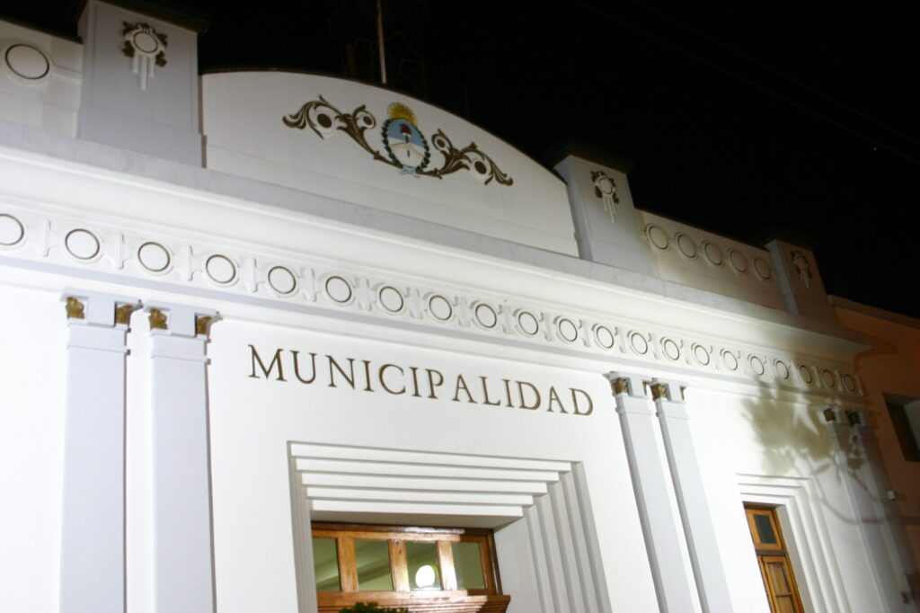 Vecinos de Allen impulsan la revocatoria del intendente por el deterioro de los servicios
