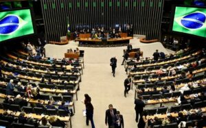 Lee más sobre el artículo Histórico: aprueban en Brasil la reducción de jornada laboral