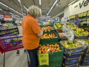 Lee más sobre el artículo La inflación de abril perforó el 3%: qué dicen las consultoras y qué estiman para los próximos meses