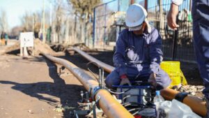 Lee más sobre el artículo Dos obras de gas ampliarán la red en Allen y beneficiarán a 166 familias