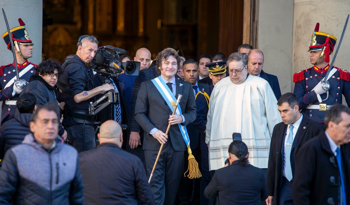 En este momento estás viendo García Cuerva pidió diálogo y reconciliación durante el Tedeum por el 25 de Mayo