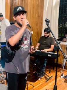 Lee más sobre el artículo Encuentro musical en Cipolletti: llega la 4ª edición de una noche de improvisación y talento local