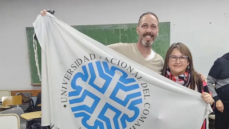 En este momento estás viendo Cristian López fue electo rector de la UNCo y ratificó la defensa del financiamiento universitario
