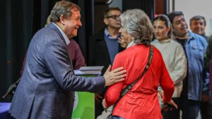 Lee más sobre el artículo Más gas y servicios para El Bolsón con fondos provinciales