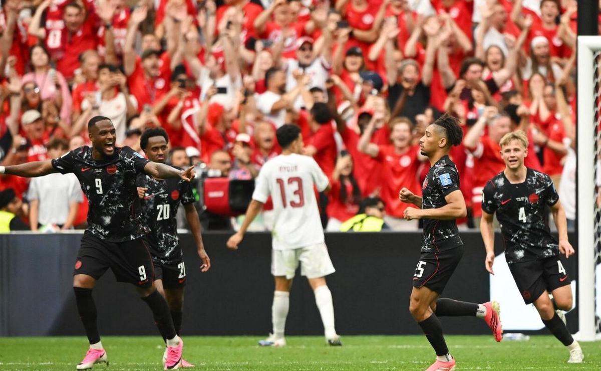 En este momento estás viendo Canadá goleó a Qatar y consiguió su primer triunfo en mundiales