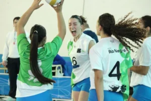 Lee más sobre el artículo Río Negro acompaña a estudiantes que desarrollan prácticas deportivas