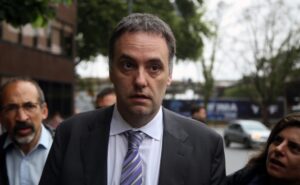 Lee más sobre el artículo Fin para Adorni: dejó el Gobierno de Javier Milei